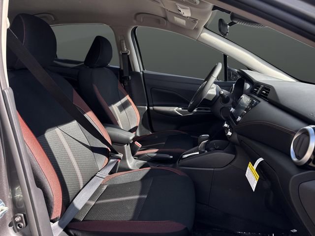 New 2025 Nissan Versa SR w/ Trunk Package image 25