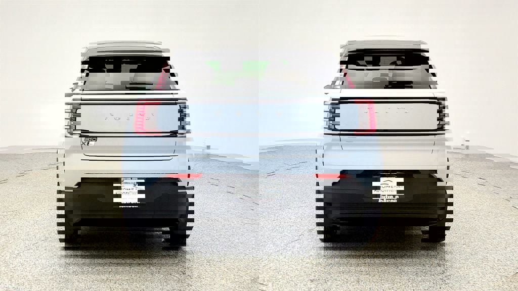 Used 2025 Volvo EX30 Ultra image 6