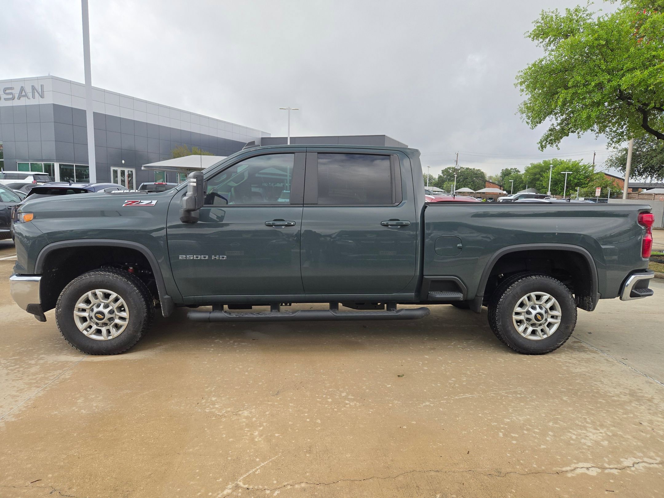 Used 2025 Chevrolet Silverado 2500 LT w/ All Star Edition image 6