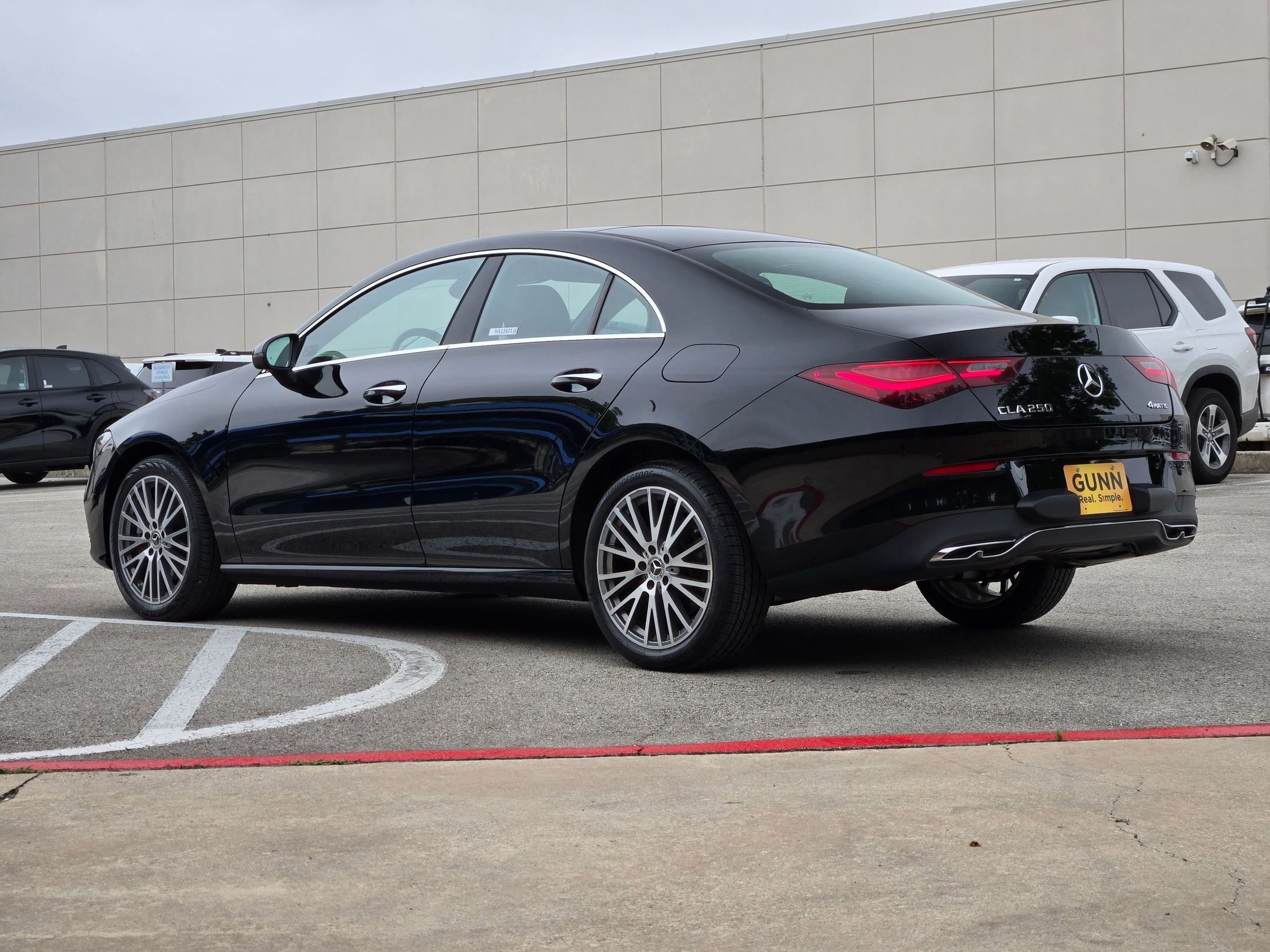Used 2025 Mercedes-Benz CLA 250 4MATIC image 5