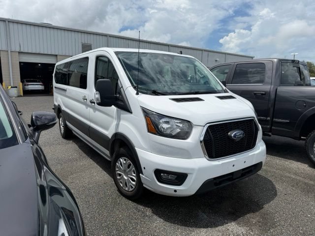 Used 2024 Ford Transit 350 XLT RWD image 2