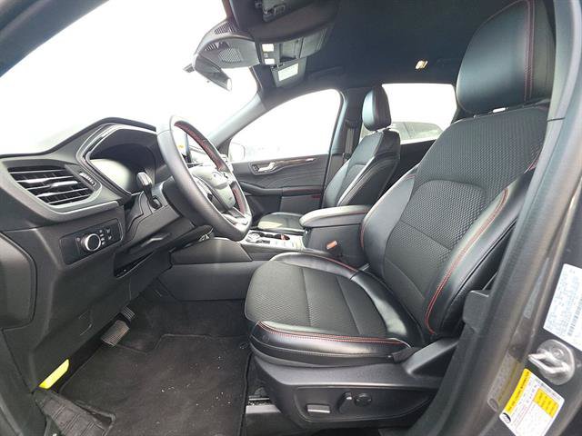 Used 2025 Ford Escape ST-Line AWD/4WD image 10
