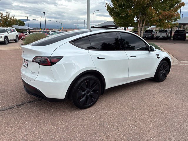 Used 2024 Tesla Model Y Long Range AWD/4WD image 7