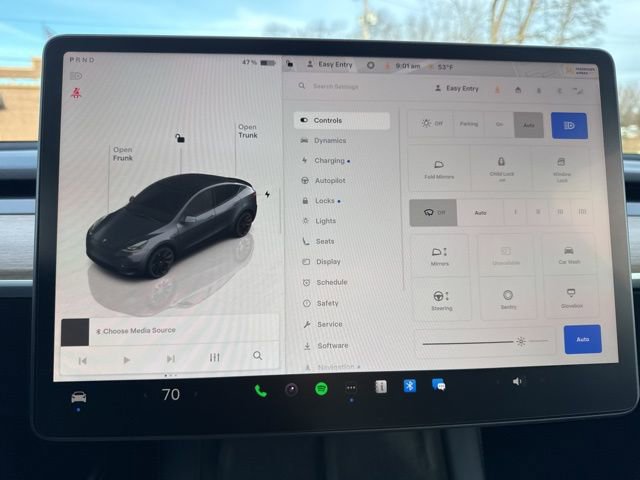 Used 2023 Tesla Model Y Long Range image 24