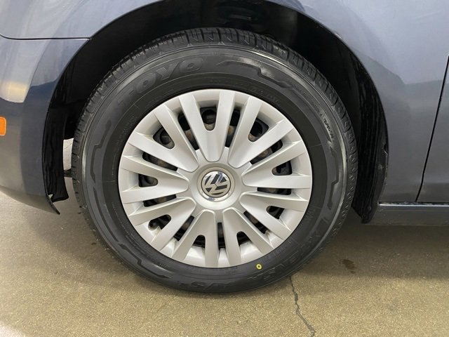 Used 2013 Volkswagen Golf 2-Door image 21