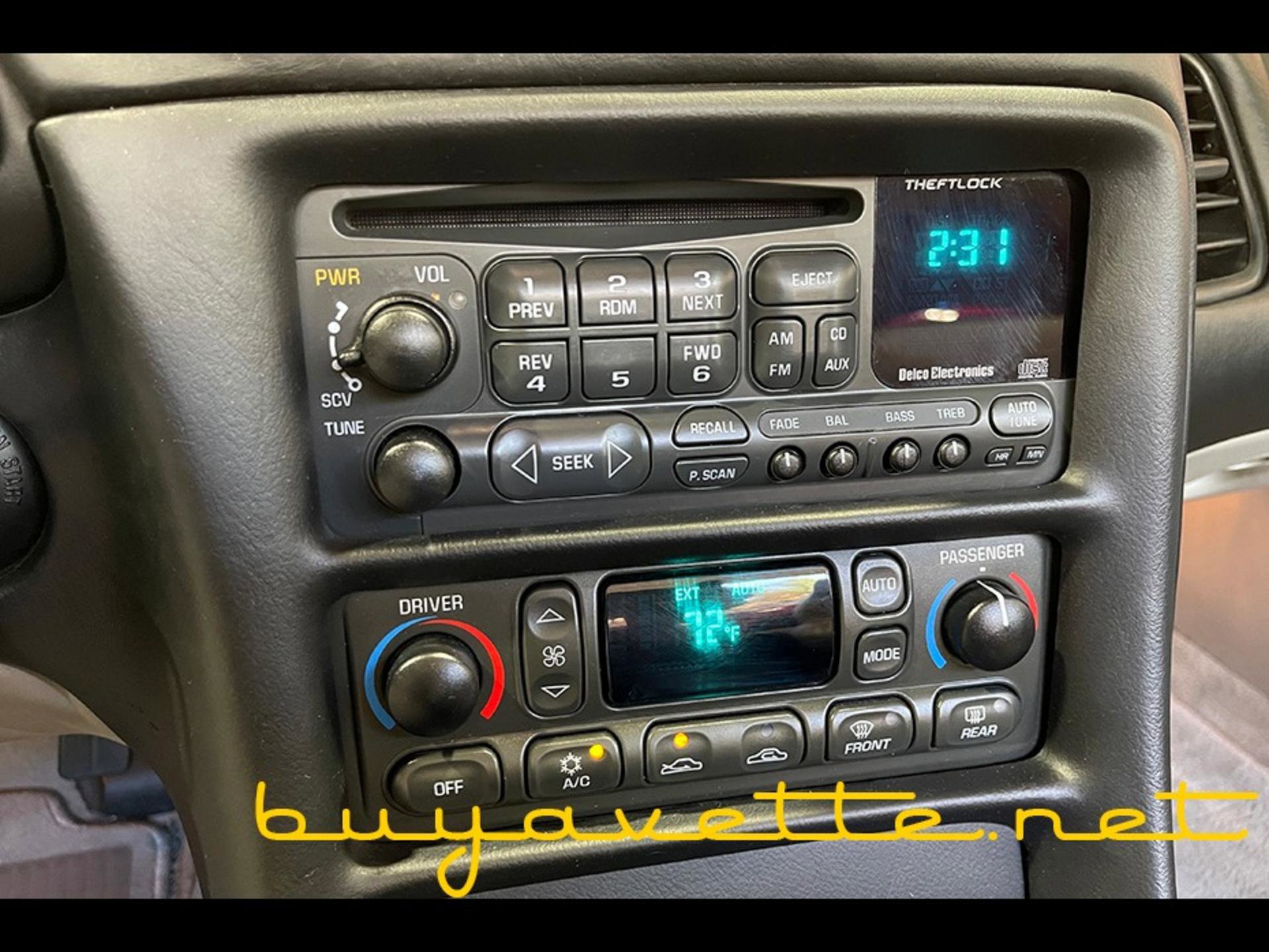 Used 2003 Chevrolet Corvette Convertible w/ Preferred Equipment Group1 image 20