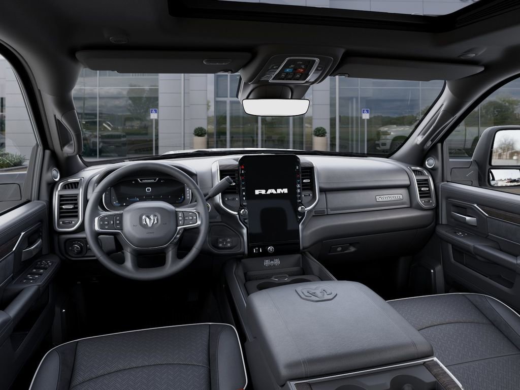 New 2026 RAM 2500 Laramie AWD/4WD image 14