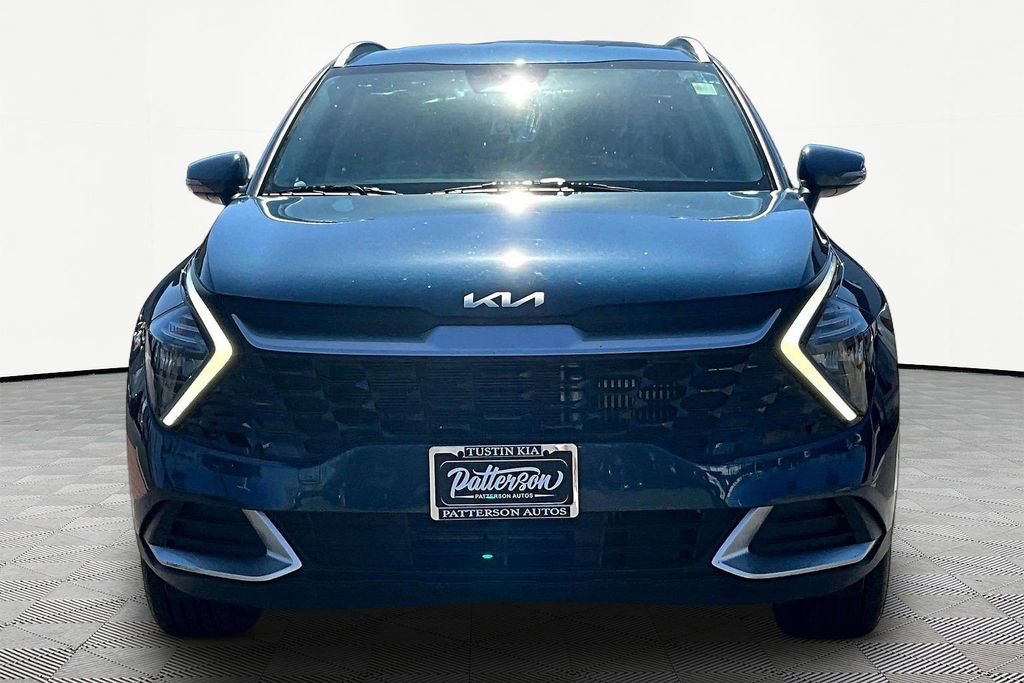 Used 2023 Kia Sportage EX image 4