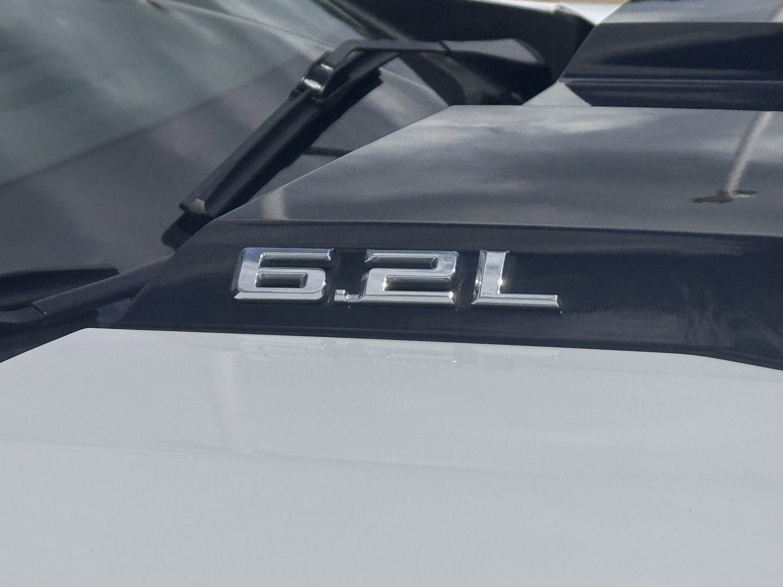 Used 2022 Chevrolet Silverado 1500 ZR2 w/ Technology Package image 12