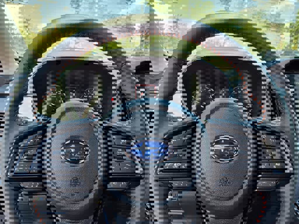 New 2025 Subaru Crosstrek 2.5i Limited w/ Popular Package #3A image 33