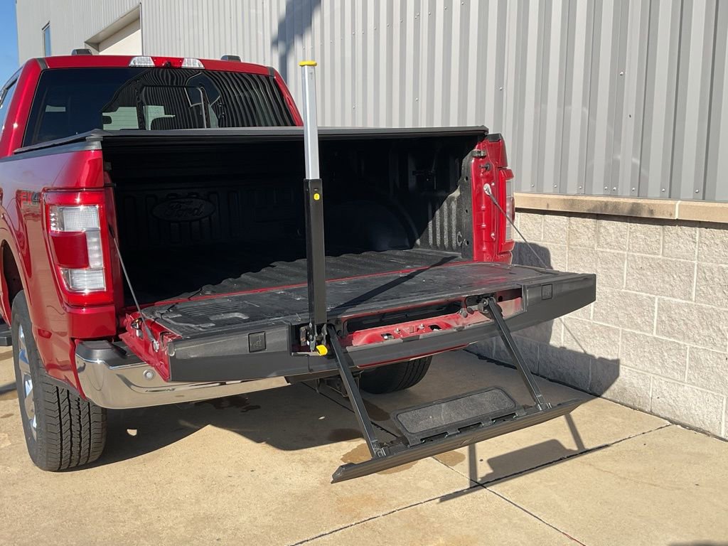 Used 2023 Ford F150 Lariat w/ Equipment Group 502A High image 26