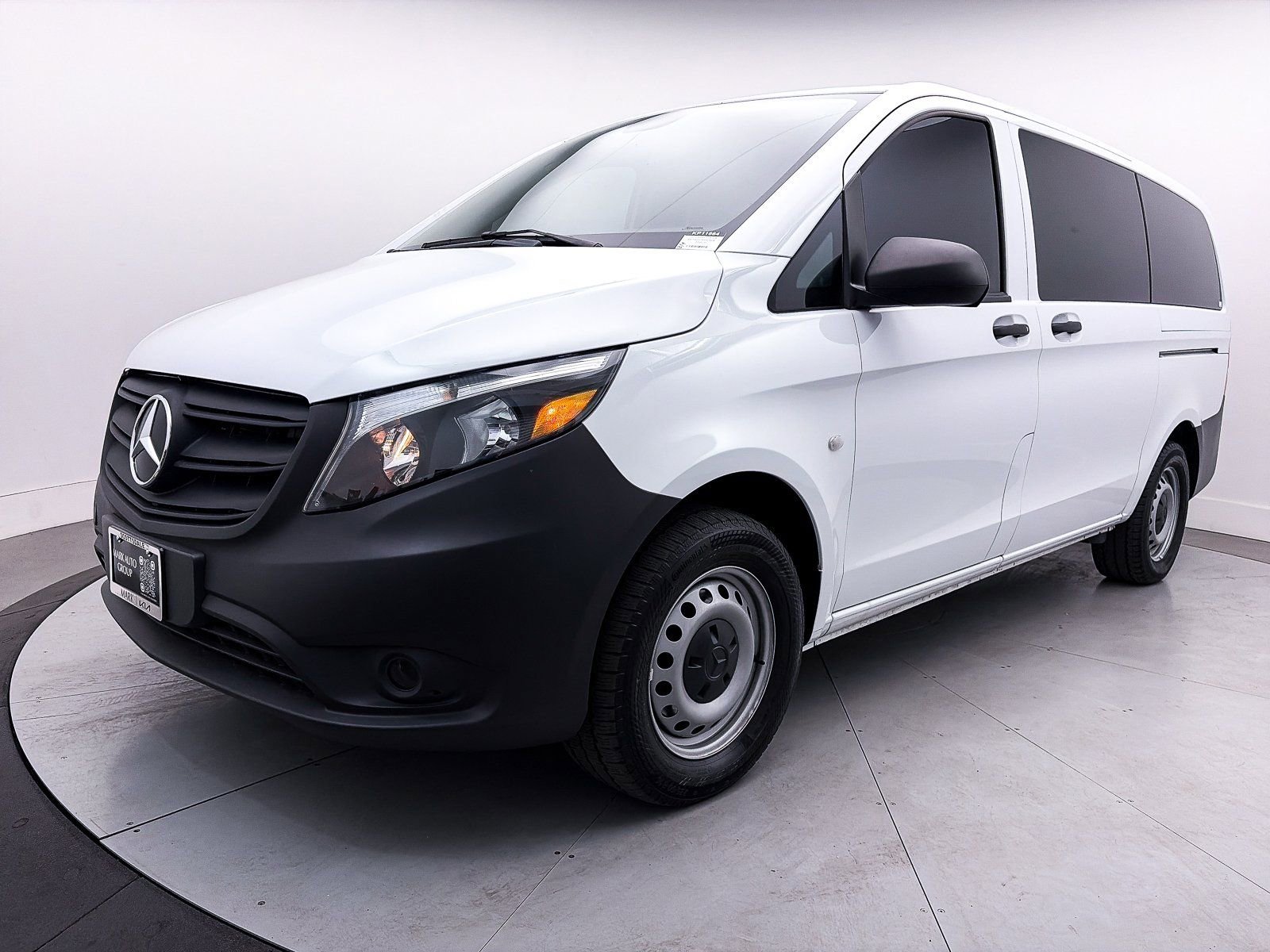 Used 2023 Mercedes-Benz Metris Passenger image 11