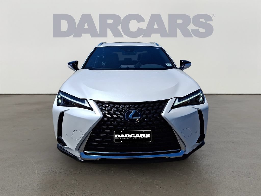 Used 2024 Lexus UX 250h AWD w/ Premium Package image 2