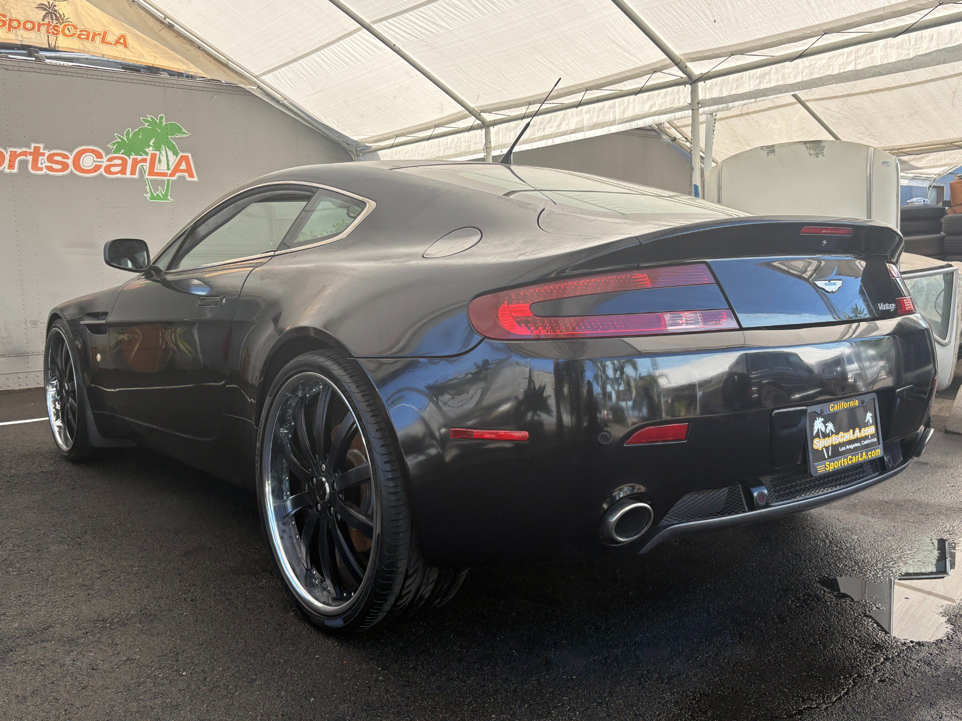 Used 2007 Aston Martin V8 Vantage Coupe RWD image 10