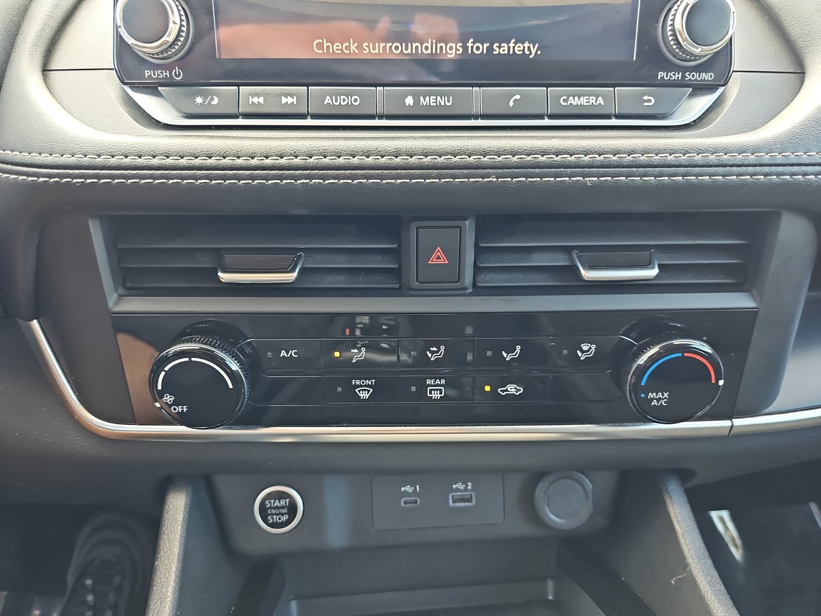 Used 2023 Nissan Rogue S AWD/4WD image 24