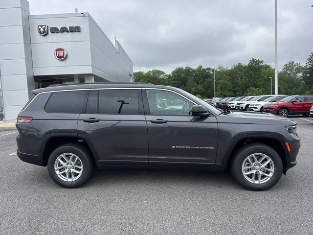 New 2025 Jeep Grand Cherokee L Laredo w/ Luxury Tech Group I image 2