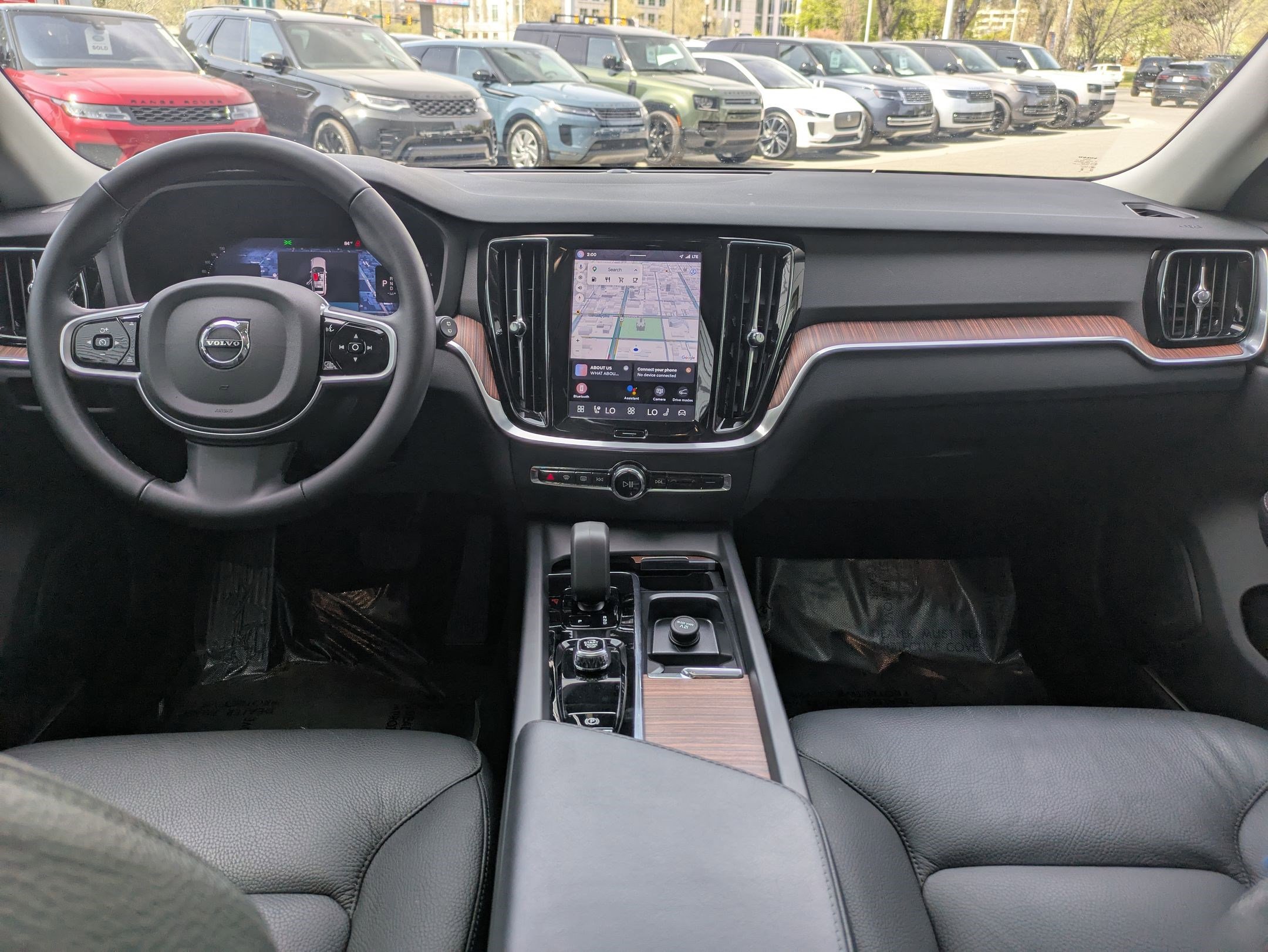 Used 2025 Volvo V60 B5 Cross Country Plus AWD/4WD image 26