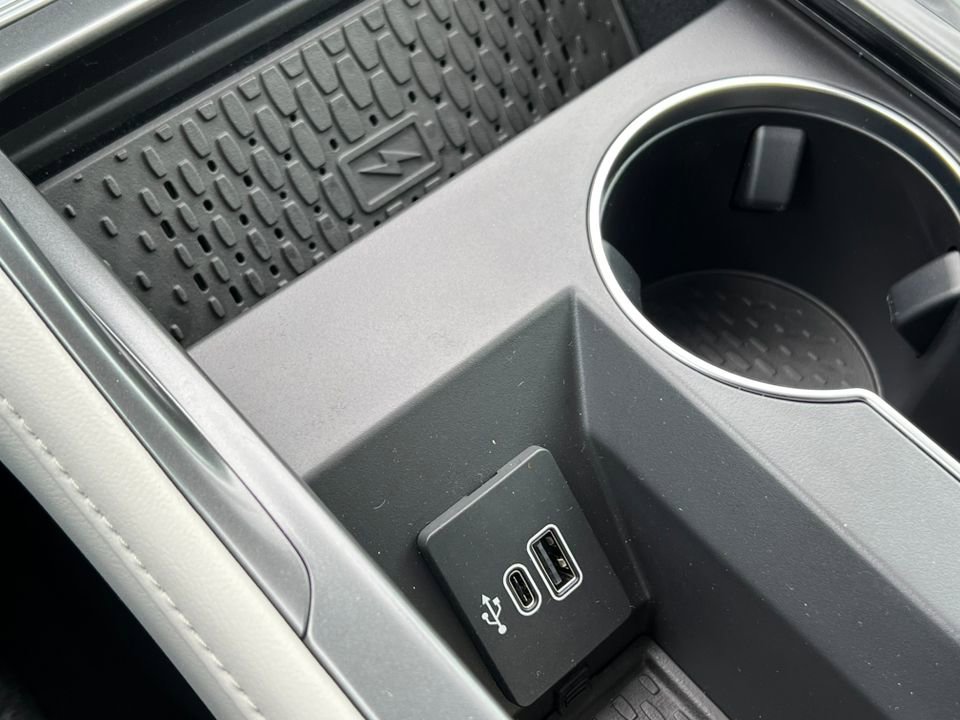 New 2026 Lincoln Nautilus Premier w/ Equipment Group 102A AWD/4WD image 23