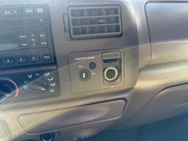 Used 2004 Ford F350 XLT image 35