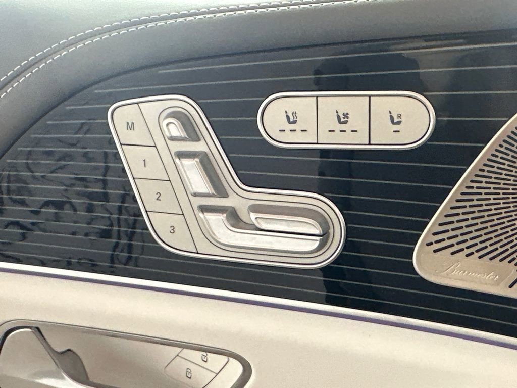 Certified 2022 Mercedes-Benz Maybach GLS 600 4MATIC image 9