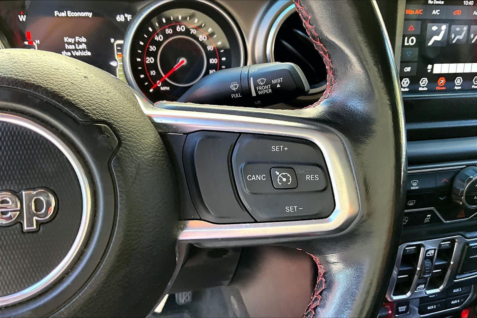 Used 2018 Jeep Wrangler Unlimited Rubicon w/ LED Lighting Group AWD/4WD image 29
