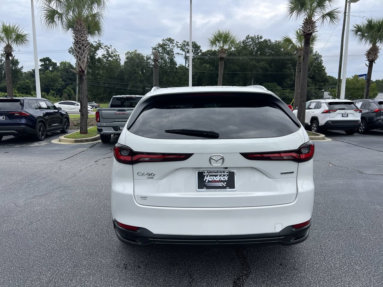 Used 2024 MAZDA CX-90 3.3 Turbo w/ Select Package AWD/4WD image 9