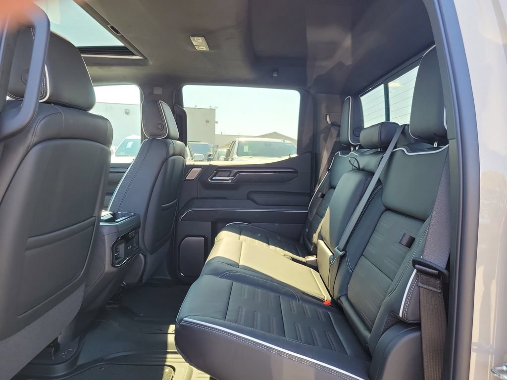 New 2026 GMC Sierra 1500 AT4X AWD/4WD image 8