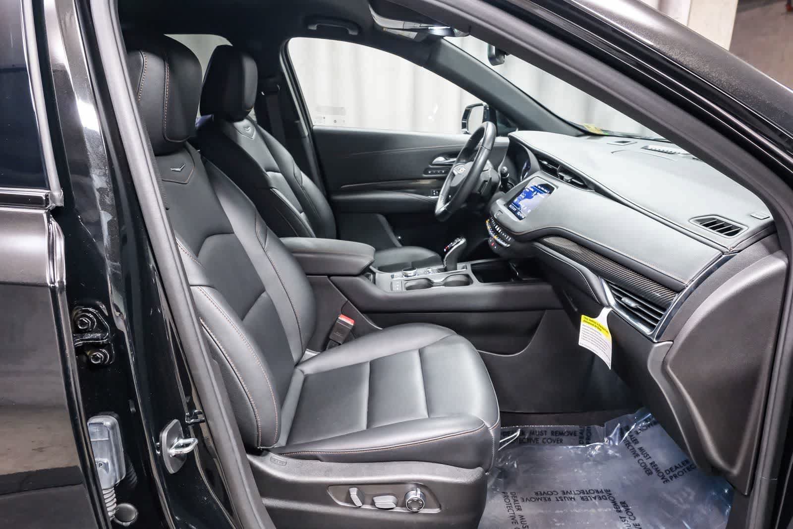 Used 2023 Cadillac XT4 Sport FWD image 22