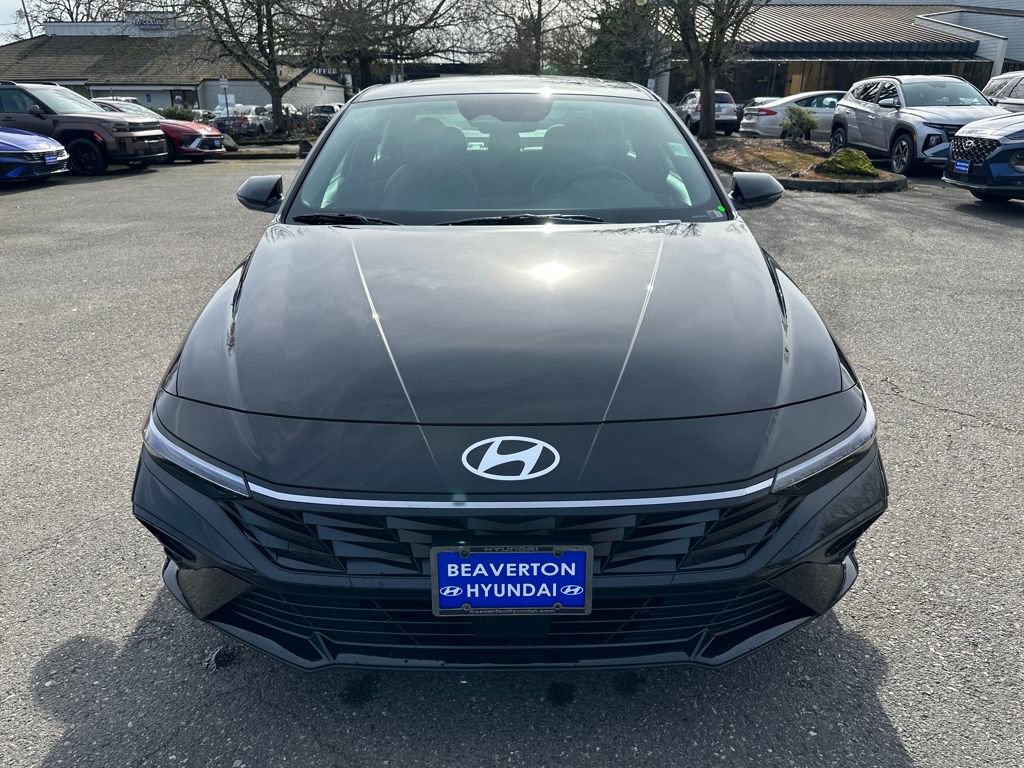 New 2026 Hyundai Elantra Limited image 9