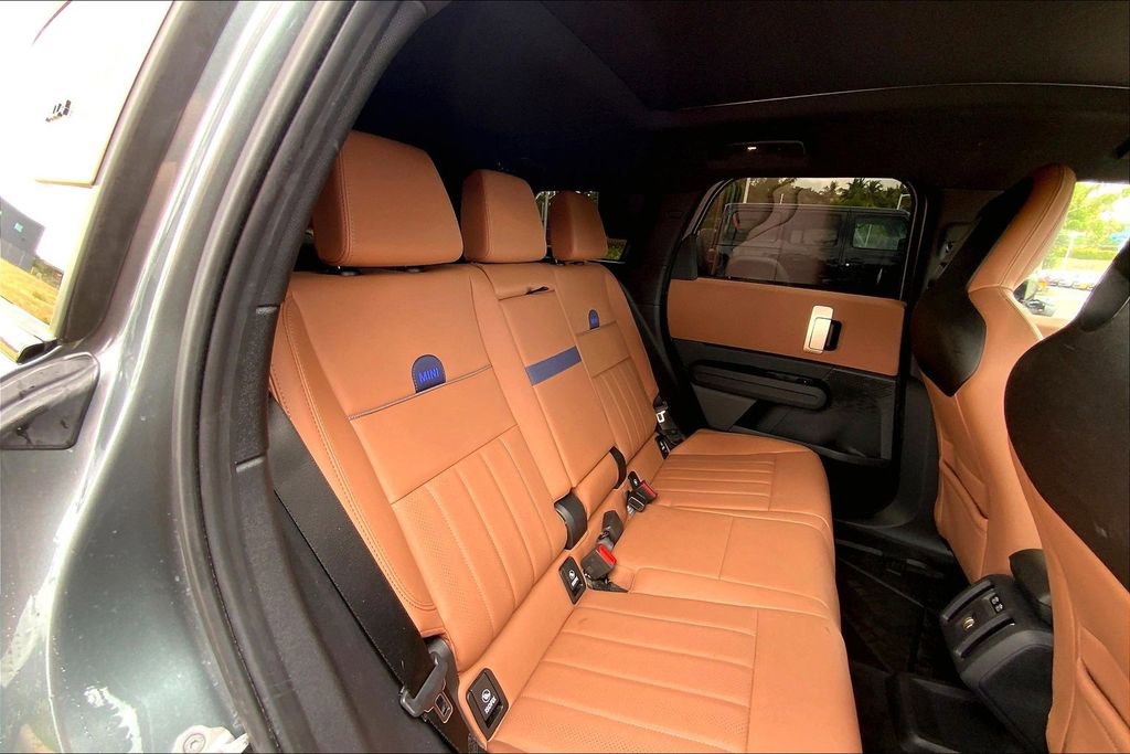 Certified 2025 MINI Cooper Countryman SE w/ Comfort Package Max image 29