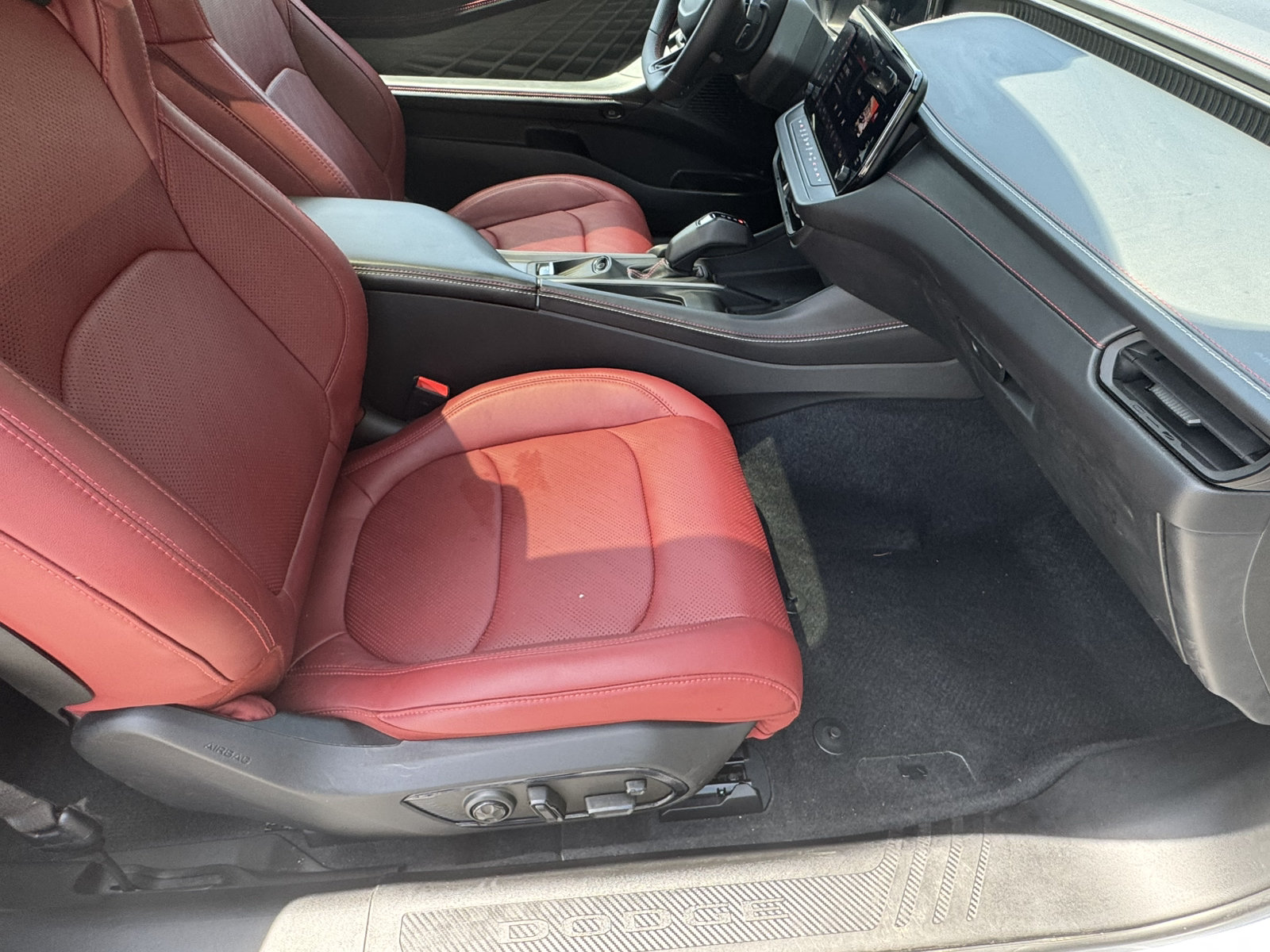 Used 2026 Dodge Charger Daytona Scat Pack AWD/4WD image 17