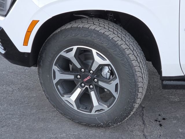 New 2026 GMC Yukon AT4 w/ AT4 Premium Package image 30