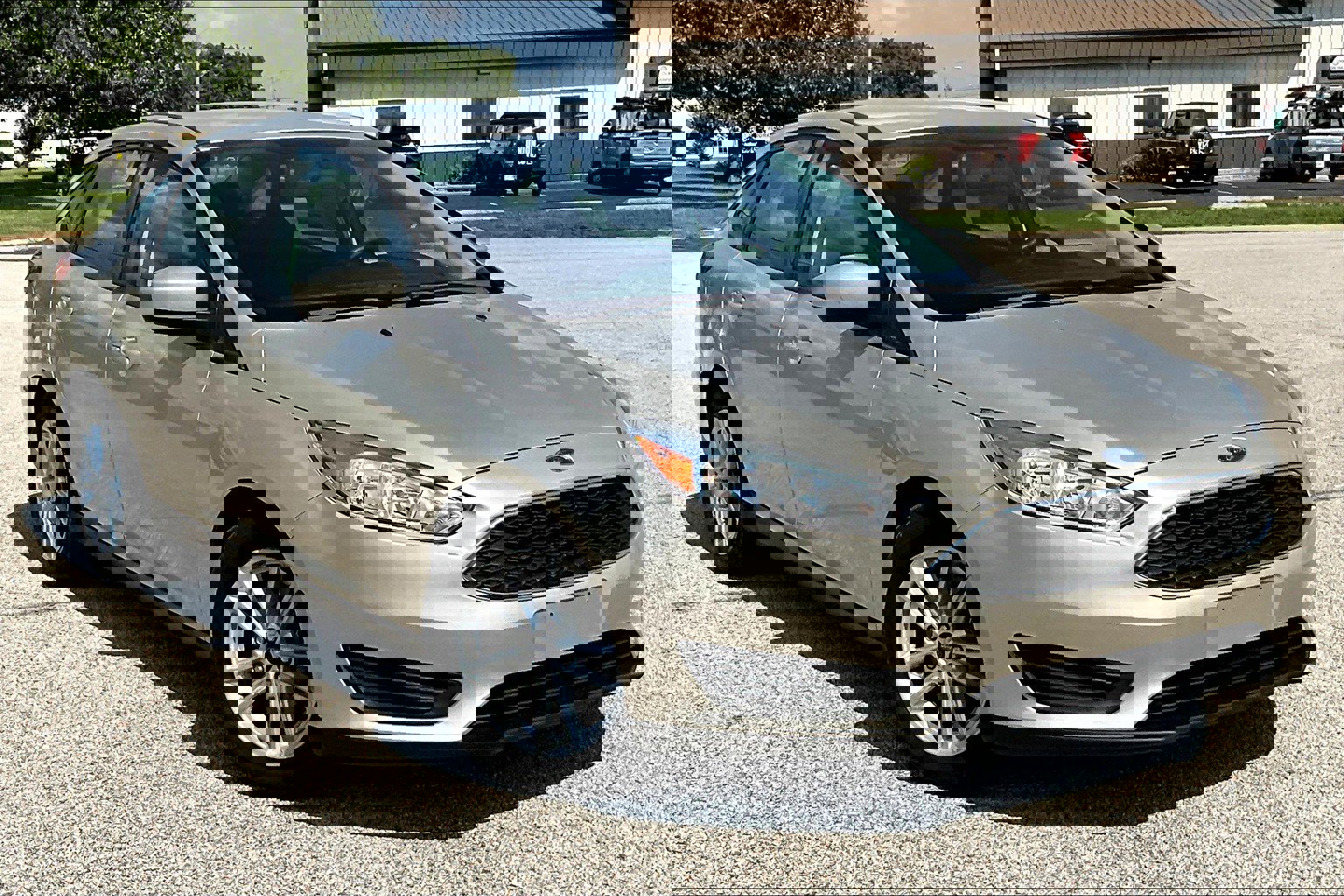 Used 2018 Ford Focus SE image 37