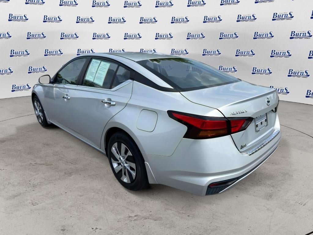 Used 2022 Nissan Altima 2.5 S FWD image 5