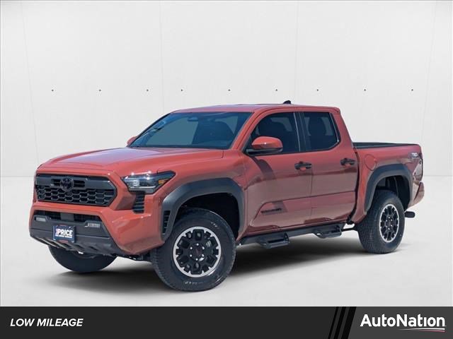 Used 2025 Toyota Tacoma TRD Off-Road image 1