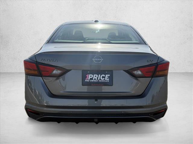 Used 2024 Nissan Altima 2.5 SV image 6