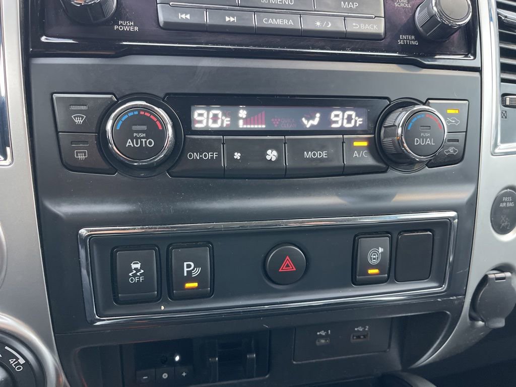 Used 2020 Nissan Titan SV w/ SV Convenience Package image 10