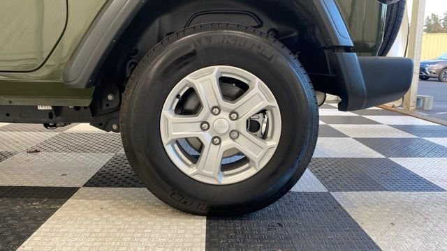 Used 2022 Jeep Wrangler Sport S image 11