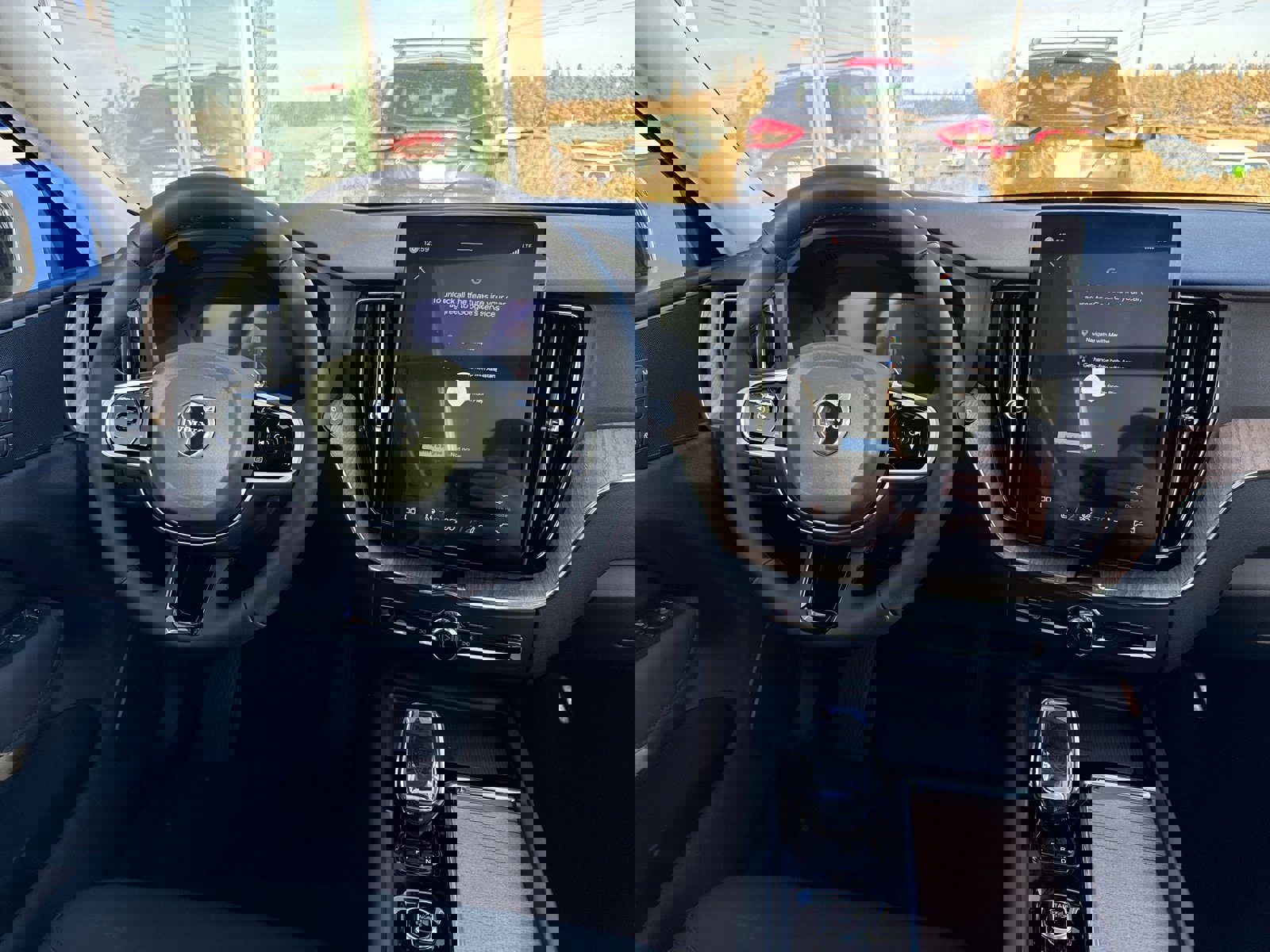 New 2026 Volvo XC60 B5 Plus w/ Protection Package Premier image 18