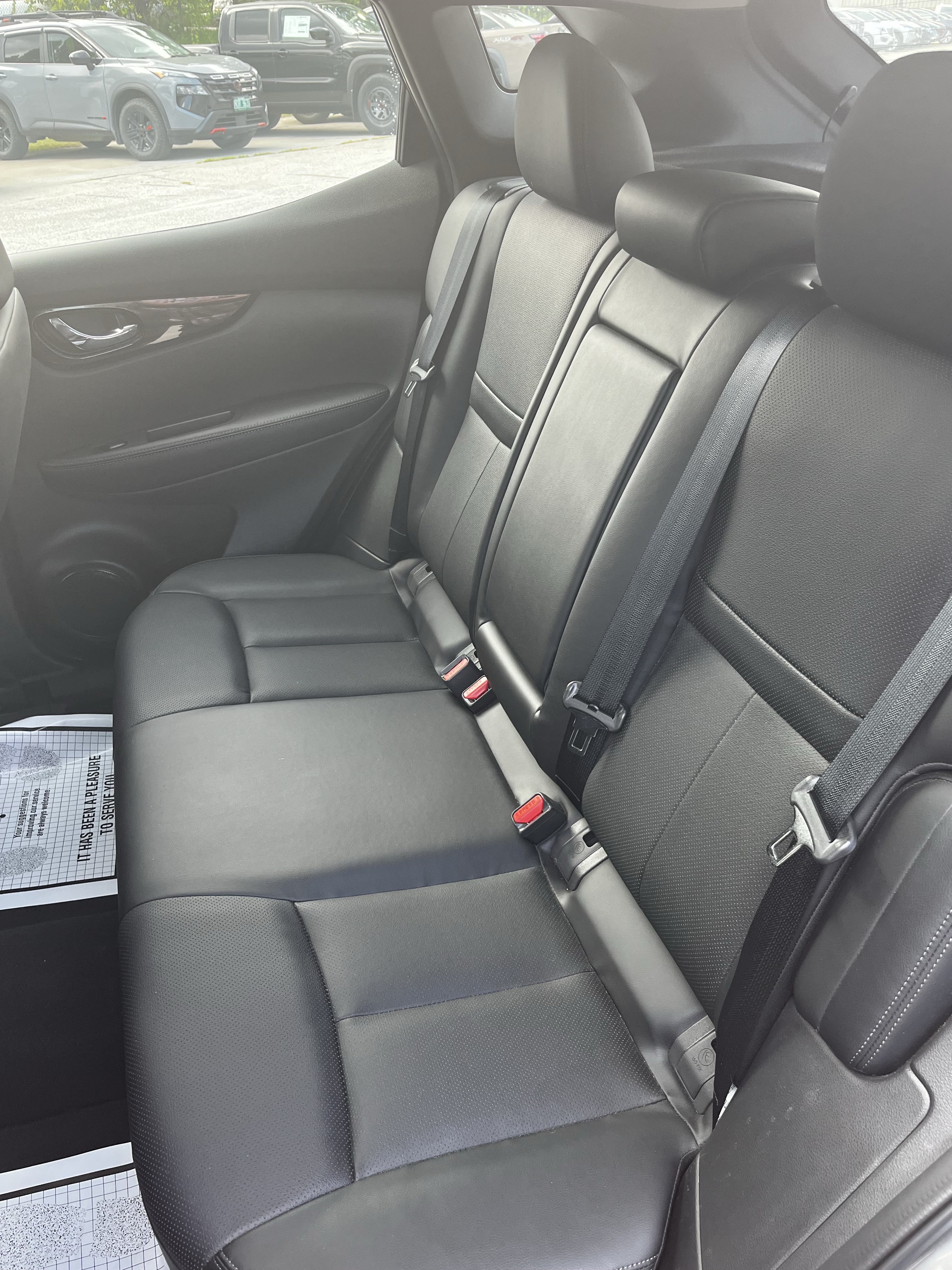 Used 2022 Nissan Rogue Sport SL w/ Premium Package AWD/4WD image 14