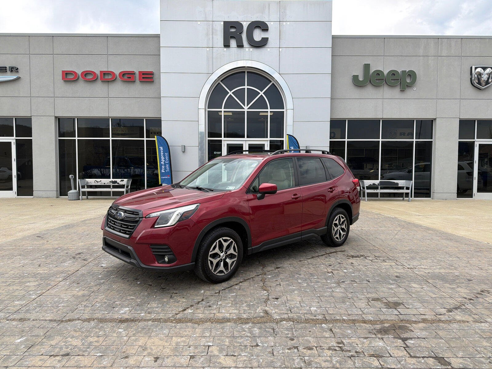 Used 2024 Subaru Forester Premium AWD/4WD video 1