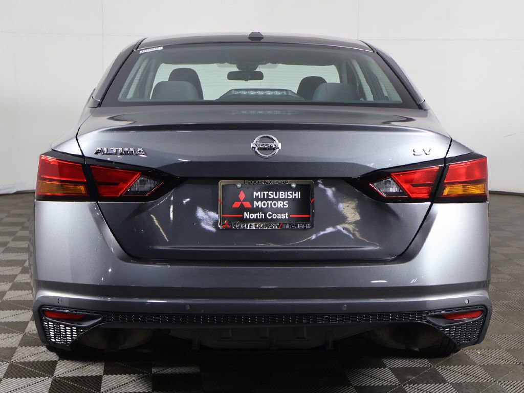 Used 2021 Nissan Altima 2.5 SV FWD image 9
