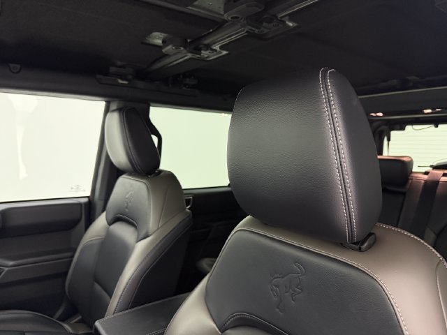 Used 2025 Ford Bronco Outer Banks AWD/4WD image 27
