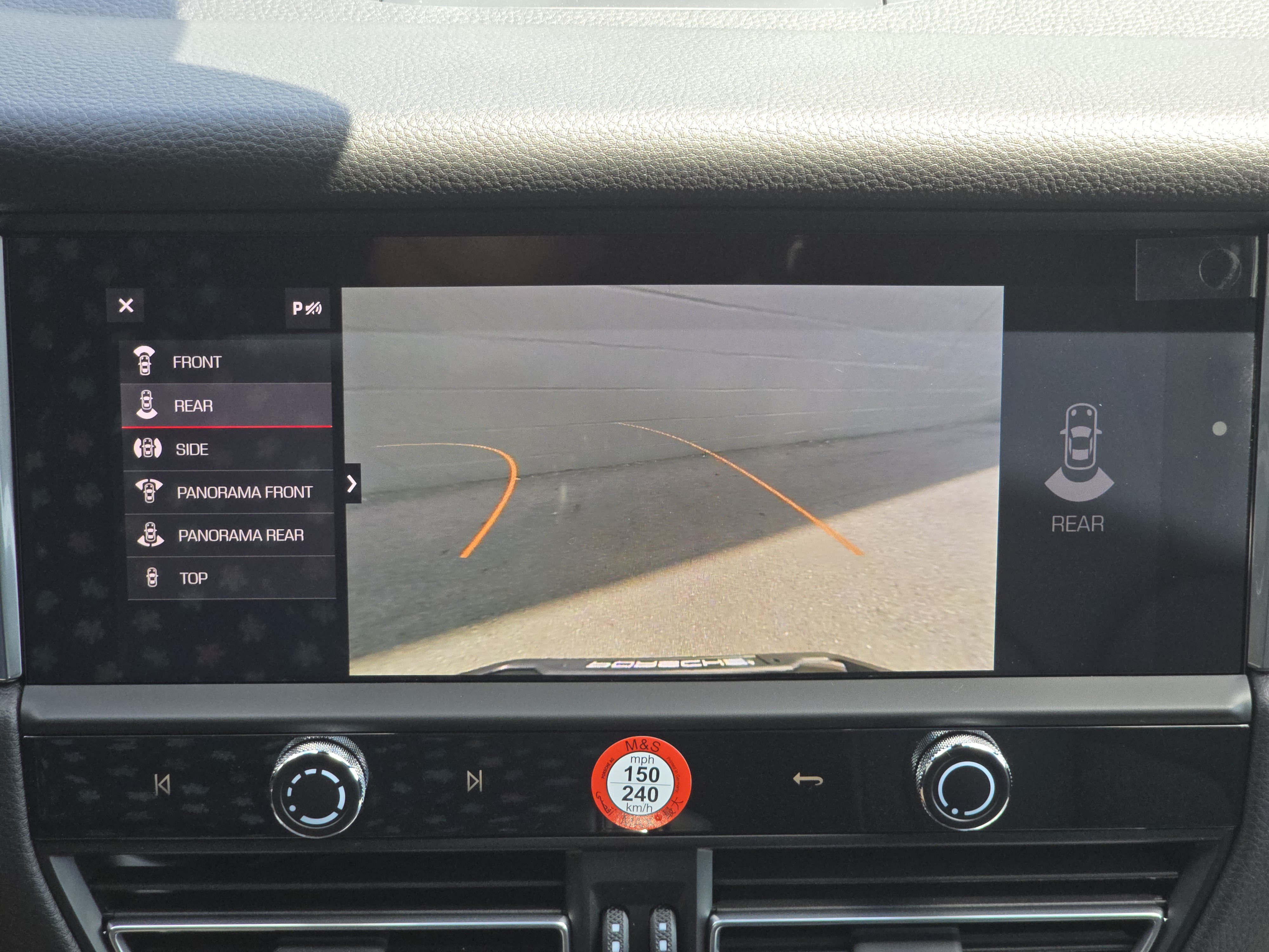 New 2026 Porsche Macan AWD/4WD image 27