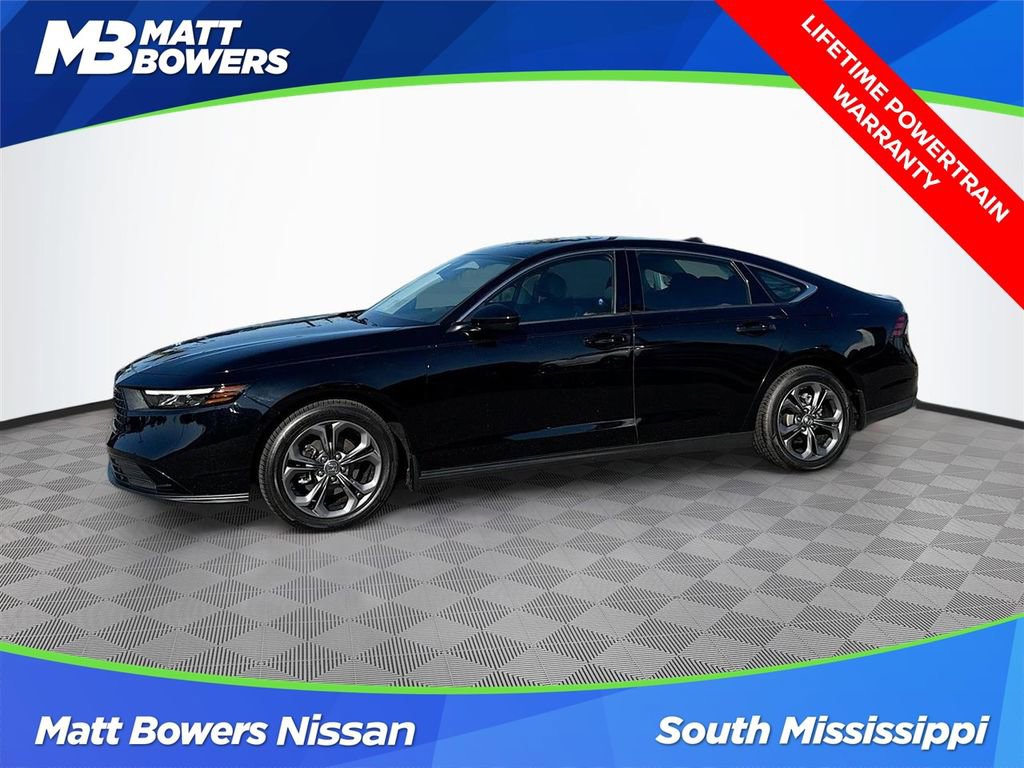 Used 2023 Honda Accord EX image 1