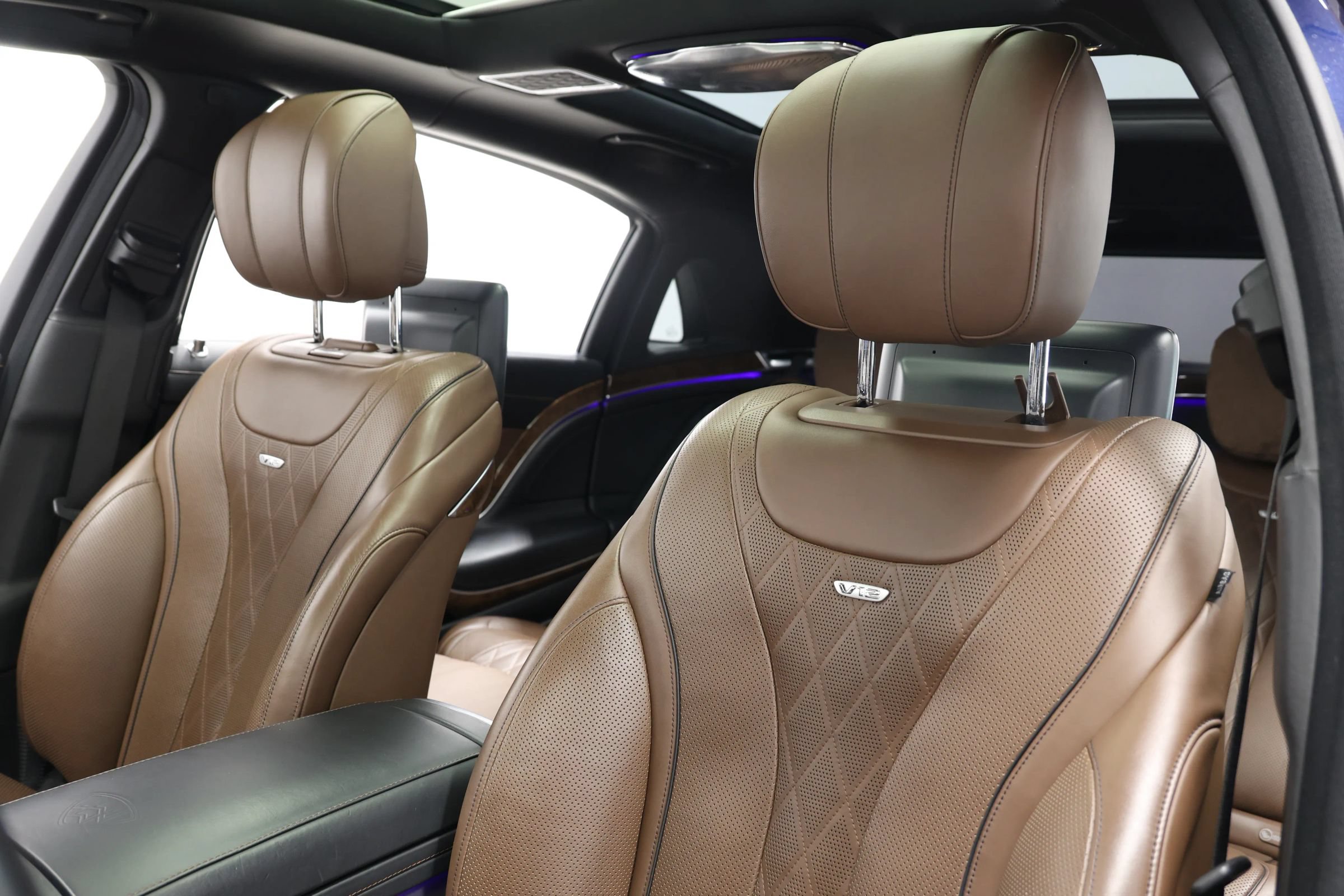 Used 2016 Mercedes-Benz Maybach S 600 image 17