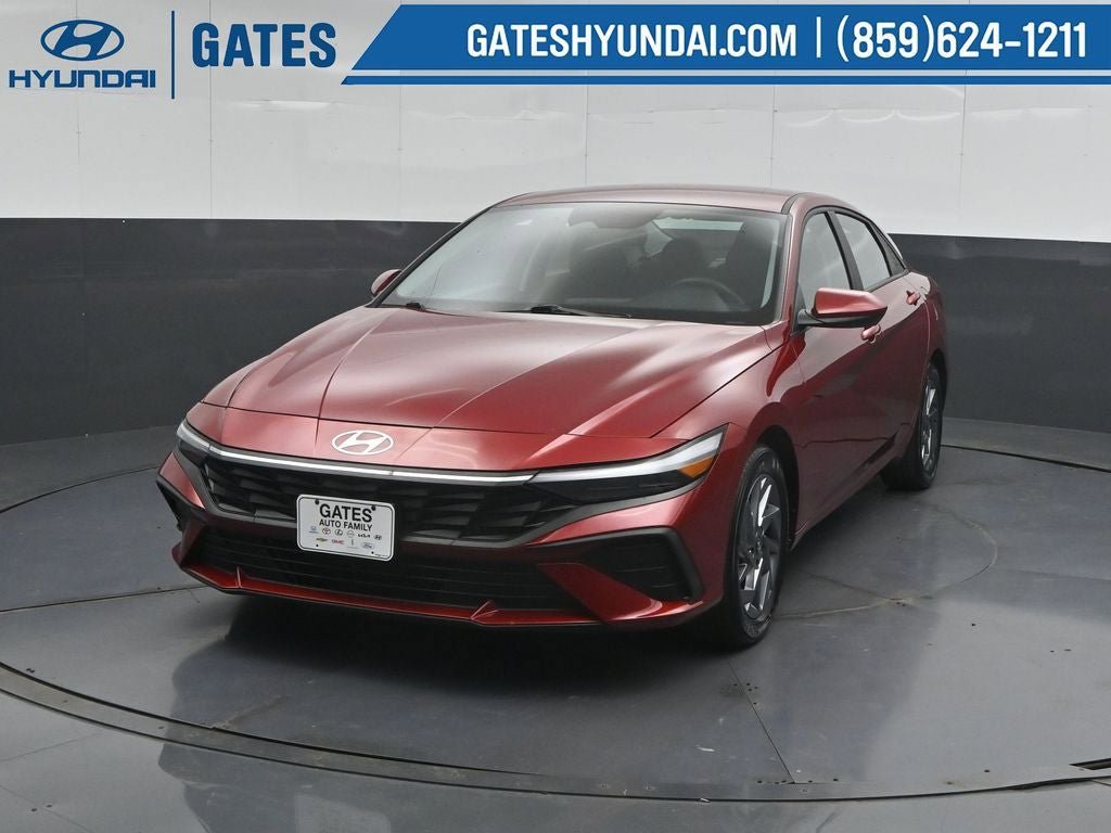 Certified 2024 Hyundai Elantra SEL FWD image 6