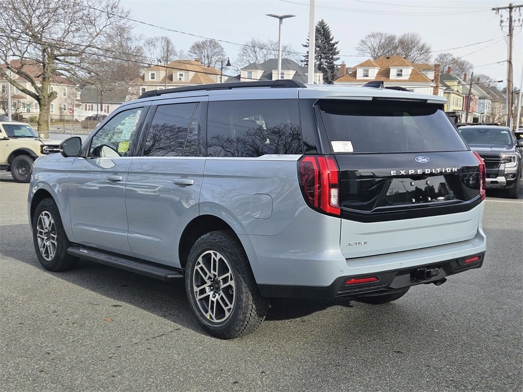 New 2026 Ford Expedition Active image 3
