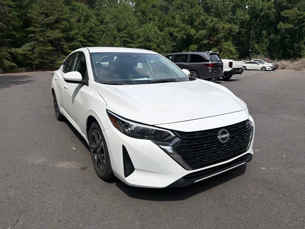 Used 2025 Nissan Sentra SV FWD image 4