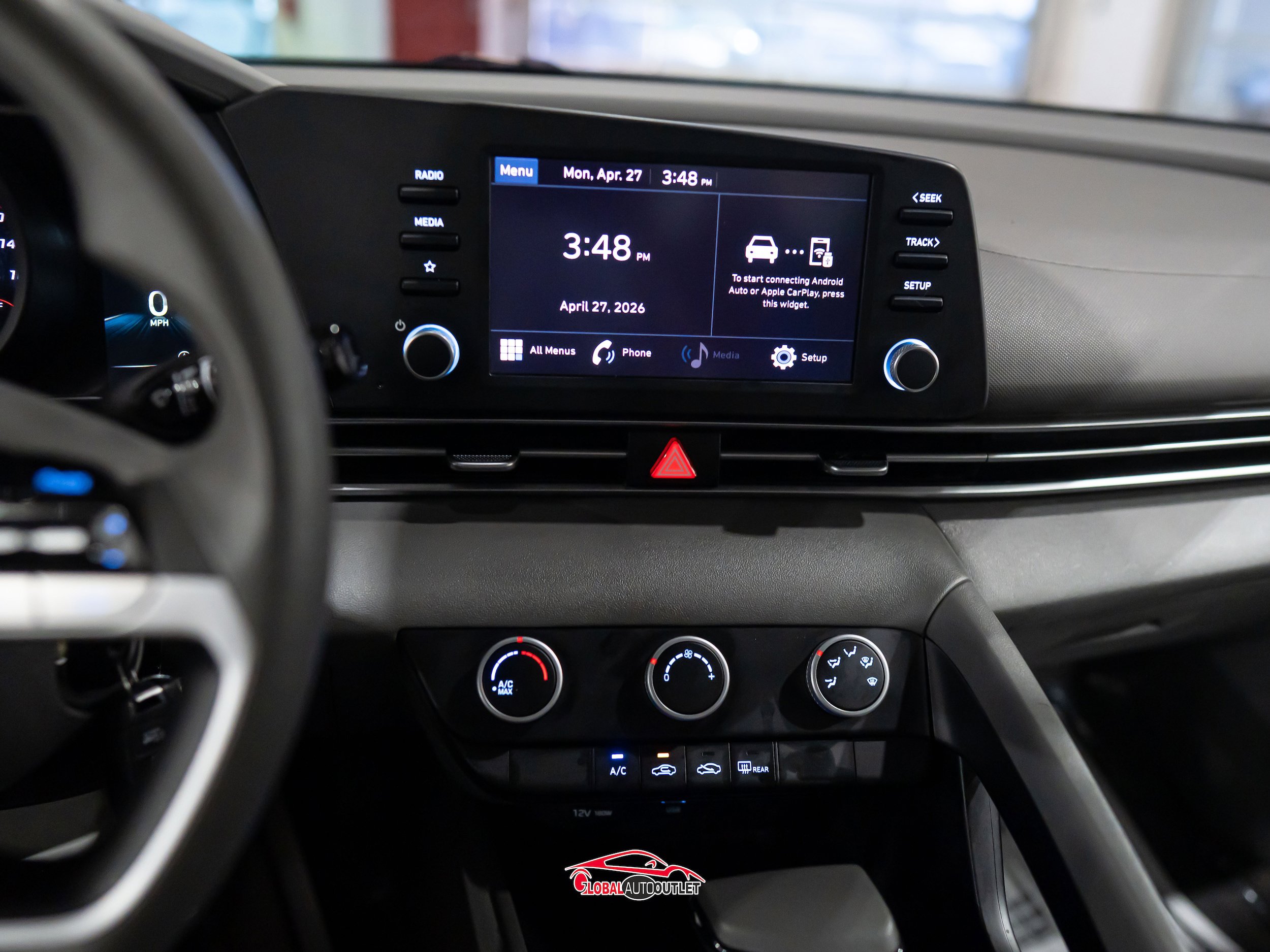 Used 2021 Hyundai Elantra SE FWD image 28